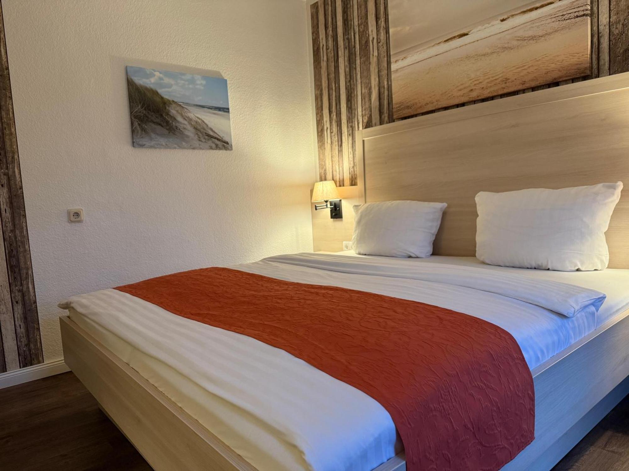 Hotel Up'N Diek 丹加斯特 外观 照片