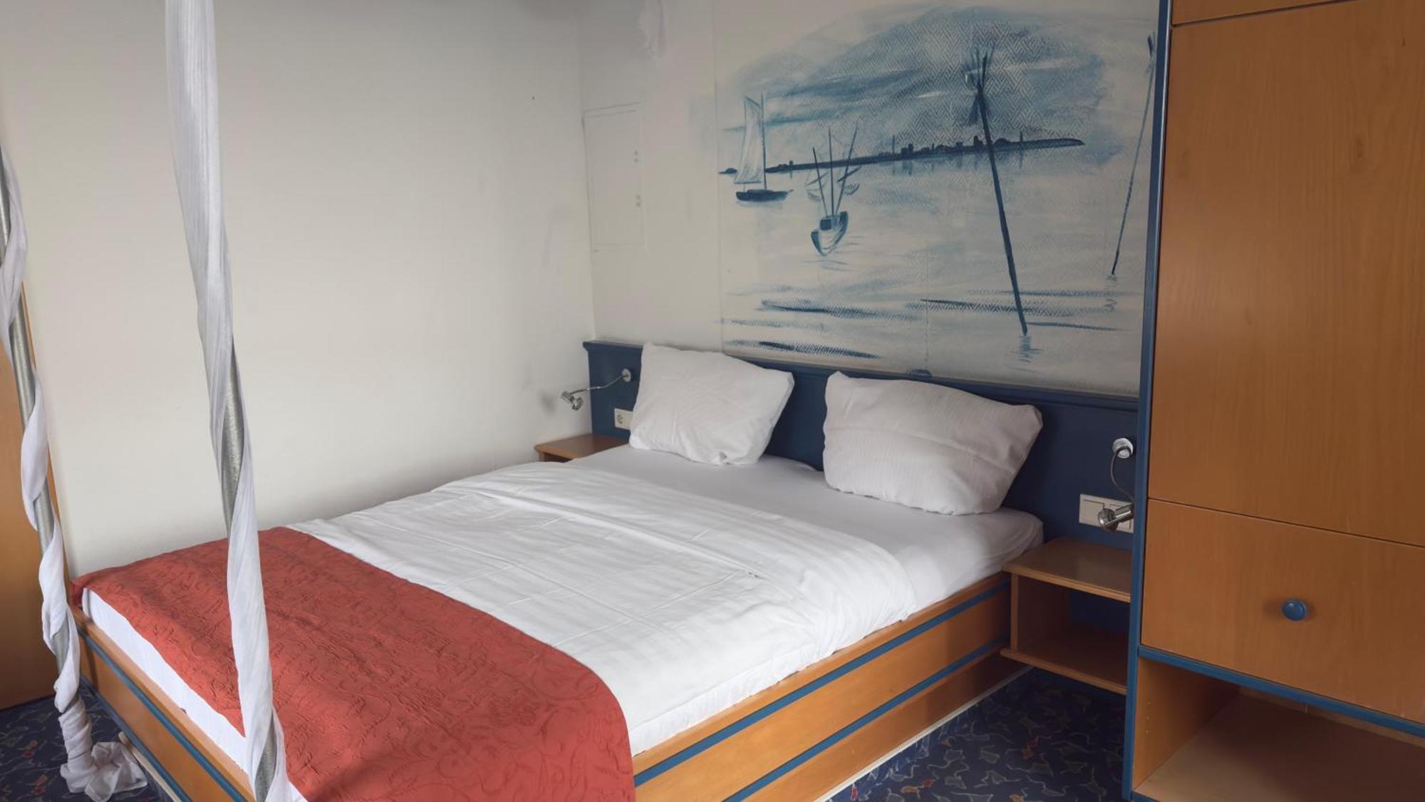 Hotel Up'N Diek 丹加斯特 外观 照片